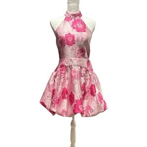 NWT‎ FLORAL PINK MINI DRESS